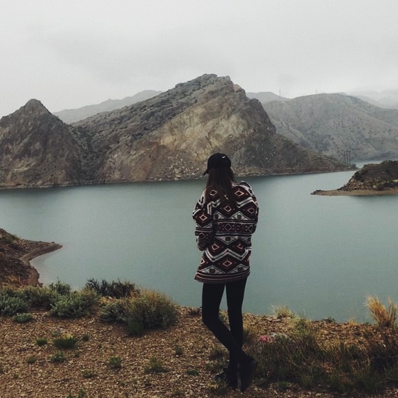 YOUR POSHER, TAYLOR ☀️ - Picture 5 of 8